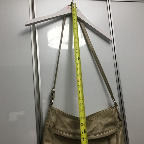 SAS Genuine Leather Crossbody Bag / Purse - Picture 13 of 16